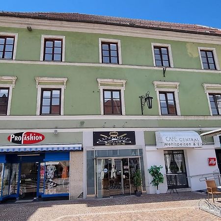 Altstadtjuwel Mit Sauna Sankt Veit an der Glan Exterior foto